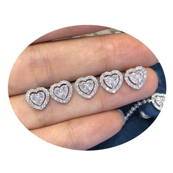 NEW! Beautiful Silver Diamond Heart Stud Earrings - CLASSIC ROMANTIC SPECIAL - Picture 4 of 6